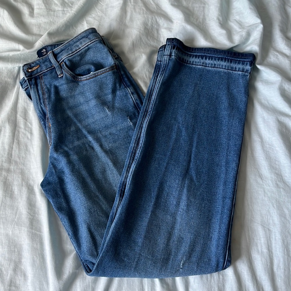 Hollister Ultra High-rise Dad Jeans